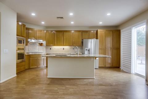 3922 Rill Ct, Carlsbad, CA 92010 photo 9