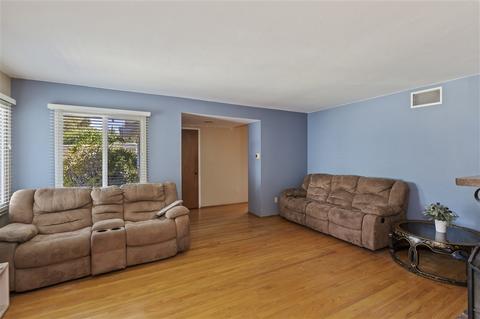 6280 Primrose Dr, La Mesa, CA 91942 photo 11
