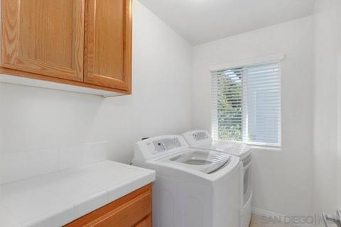4800 Glen St, La Mesa, CA 91941 photo 20