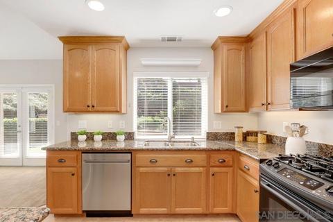 4800 Glen St, La Mesa, CA 91941 photo 7