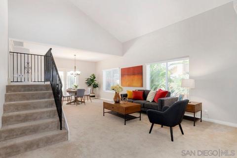 4800 Glen St, La Mesa, CA 91941 photo 2