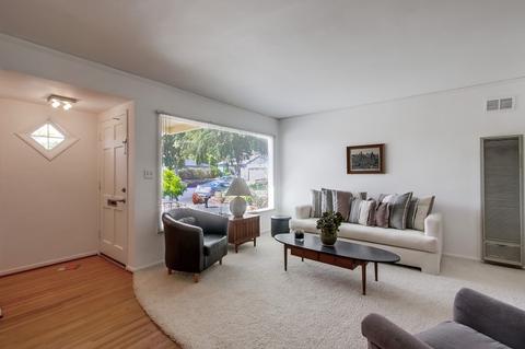 3895 Harris St, La Mesa, CA 91941 photo 2