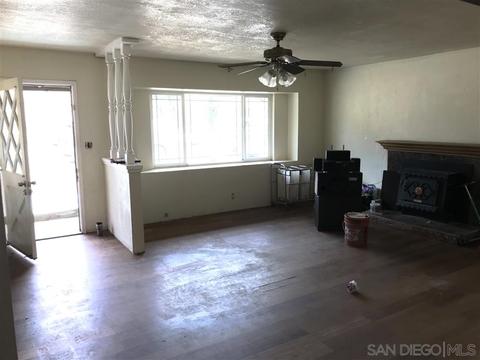 1315 Manor Dr, El Cajon, CA 92021 photo 2