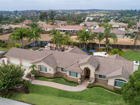 2317 Harvest Vista Ln, Fallbrook, CA 92028 photo 2