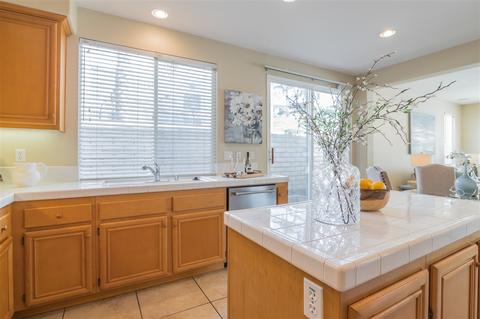6760 Solandra Dr, Carlsbad, CA 92011 photo 8