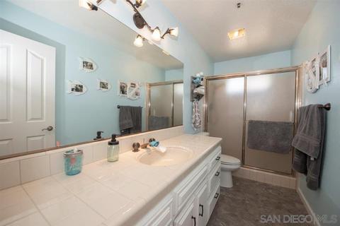 319 E Clemmens Ln, Fallbrook, CA 92028 photo 13