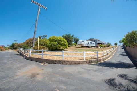 319 E Clemmens Ln, Fallbrook, CA 92028 photo 24
