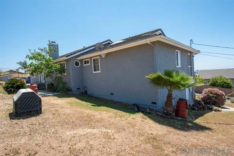 319 E Clemmens Ln, Fallbrook, CA 92028 photo 22