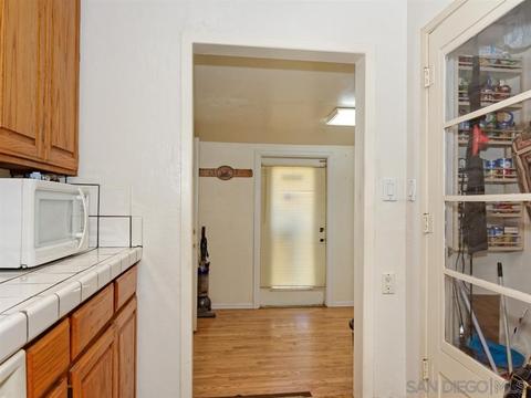 14829 Oak Creek Rd, El Cajon, CA 92021 photo 6