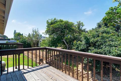 1086 Crest Dr, Encinitas, CA 92024 photo 11