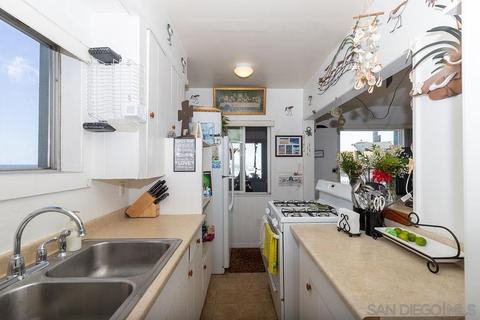 221 S Pacific St, Oceanside, CA 92054 photo 18