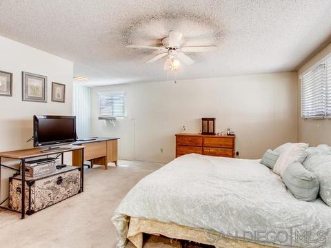 5331 Wheaton St, La Mesa, CA 91942 photo 17