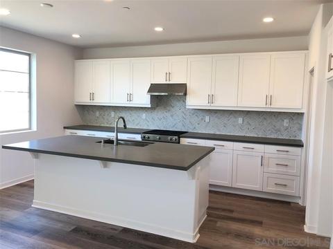 9068 Hightail Dr, Santee, CA 92071 photo 2