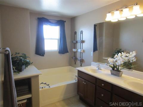 3981 Aliento Way, Oceanside, CA 92057 photo 18