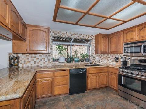 903 Eldorado Dr, Escondido, CA 92025 photo 12
