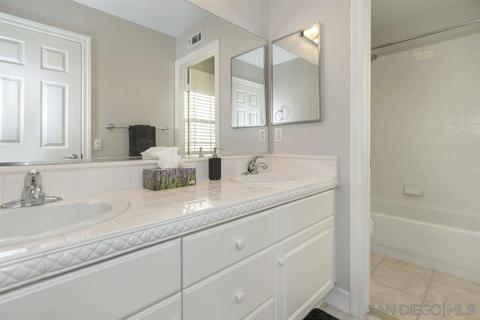 2526 Fresh Waters Ct, Spring Valley, CA 91978 photo 17