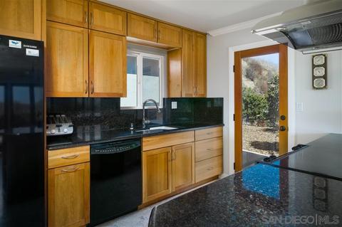 9612 Tropico Dr, La Mesa, CA 91941 photo 8