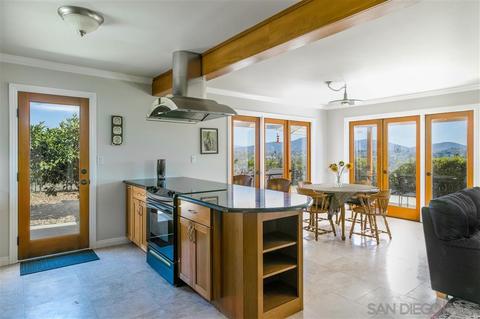 9612 Tropico Dr, La Mesa, CA 91941 photo 7