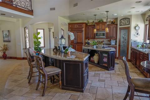 2037 Via Trueno, Alpine, CA 91901 photo 7