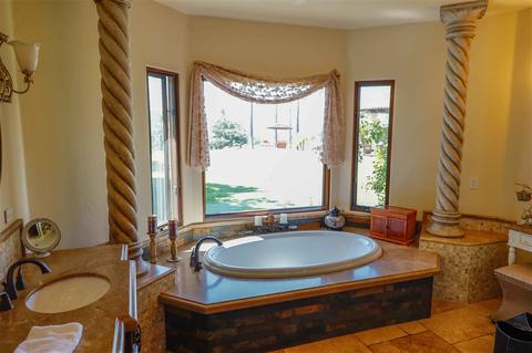 2037 Via Trueno, Alpine, CA 91901 photo 11