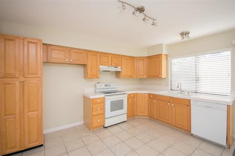 2709 Via Roberto, Carlsbad, CA 92010 photo 6