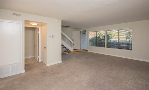 2709 Via Roberto, Carlsbad, CA 92010 photo 1