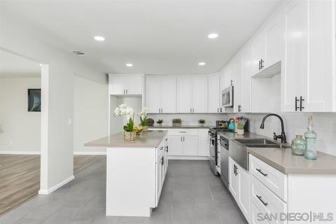 524 Ruxton Ave, Spring Valley, CA 91977 photo 8