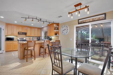 700 Silverbrook Dr, El Cajon, CA 92019 photo 11