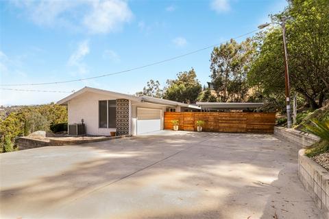 1365 Hardin Dr, El Cajon, CA 92020 photo 3