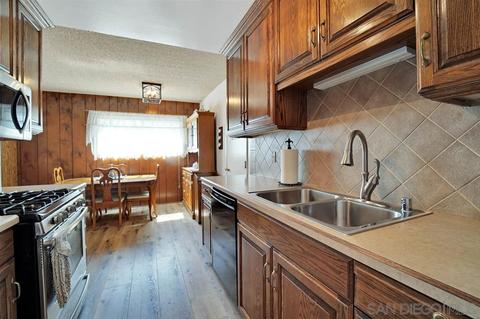 9514 Tuthill Way, Santee, CA 92071 photo 8
