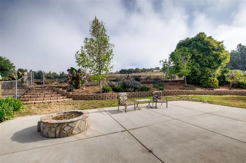 2449 Summerhill Ln, Fallbrook, CA 92028 photo 24