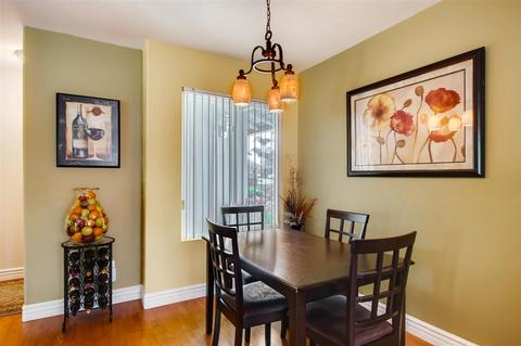 2449 Summerhill Ln, Fallbrook, CA 92028 photo 4