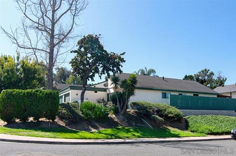 2036 Terracina, Spring Valley, CA 91977 photo 2