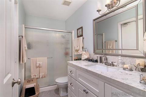2036 Terracina, Spring Valley, CA 91977 photo 18