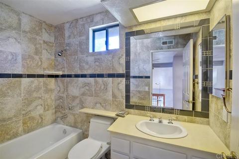 1040 Amethyst Way, Escondido, CA 92029 photo 15