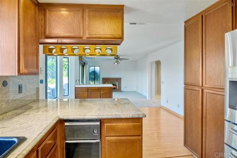 1040 Amethyst Way, Escondido, CA 92029 photo 13