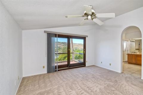 1040 Amethyst Way, Escondido, CA 92029 photo 18