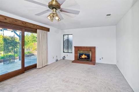 1040 Amethyst Way, Escondido, CA 92029 photo 8