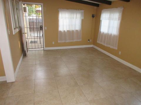 1318 E Washington Ave, Escondido, CA 92027 photo 9