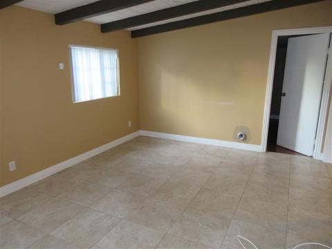 1318 E Washington Ave, Escondido, CA 92027 photo 8
