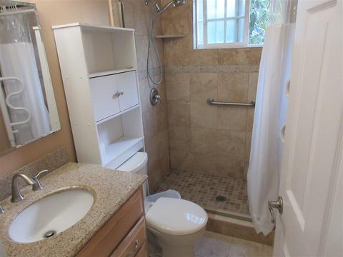 1318 E Washington Ave, Escondido, CA 92027 photo 10