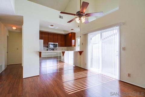 1007 Howard Ave #9, Escondido, CA 92029 photo 2