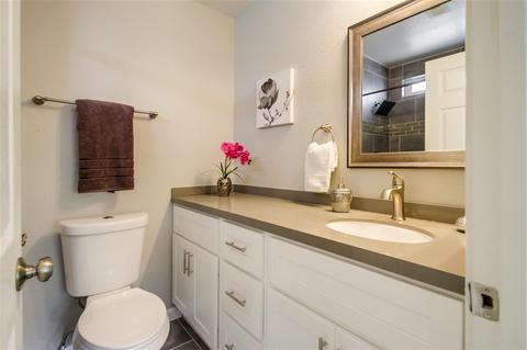 4208 Esperanza Way, Oceanside, CA 92056 photo 13