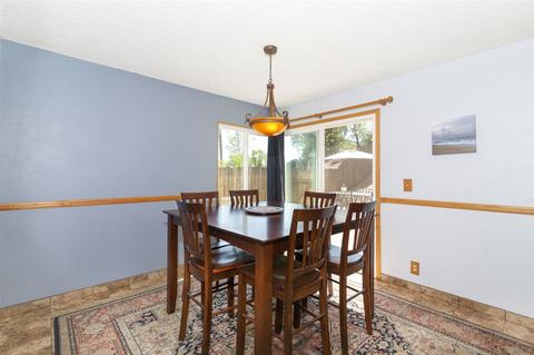1847 Normandy Gln, Escondido, CA 92027 photo 13