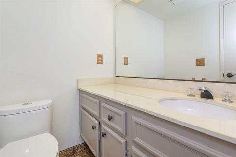 1847 Normandy Gln, Escondido, CA 92027 photo 19