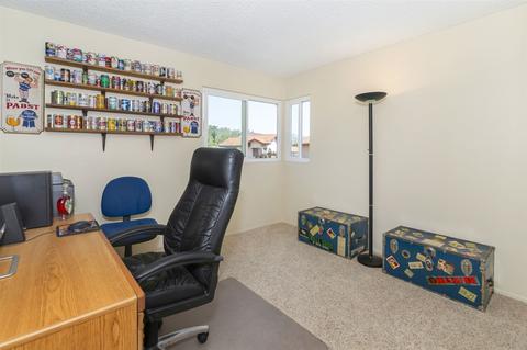 1847 Normandy Gln, Escondido, CA 92027 photo 17