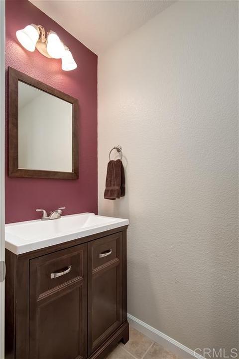 400 Lexington Cir, Oceanside, CA 92057 photo 12