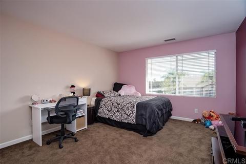 400 Lexington Cir, Oceanside, CA 92057 photo 17