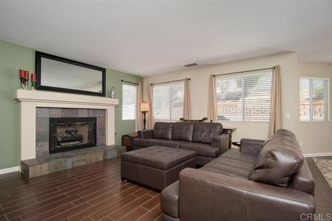 400 Lexington Cir, Oceanside, CA 92057 photo 5