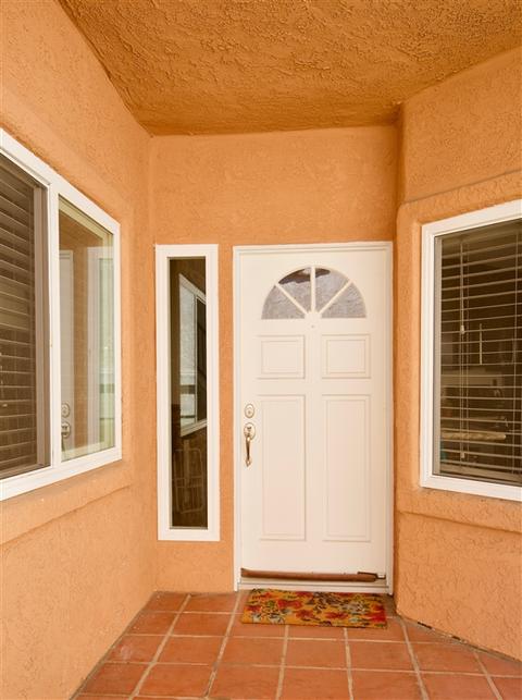 1422 Golfcrest Pl, Vista, CA 92081 photo 3